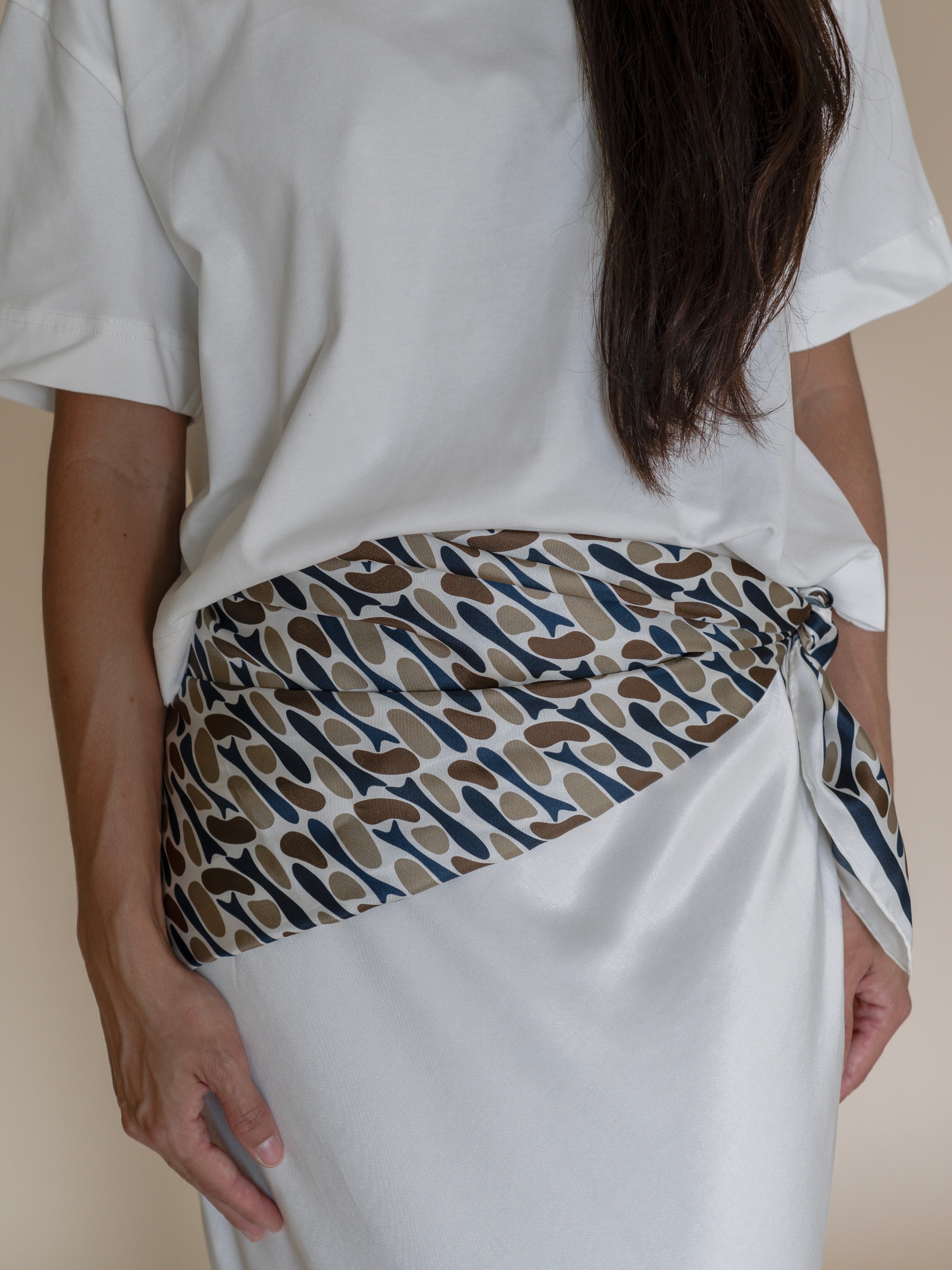 MULTITUDES SILK CARRÉ